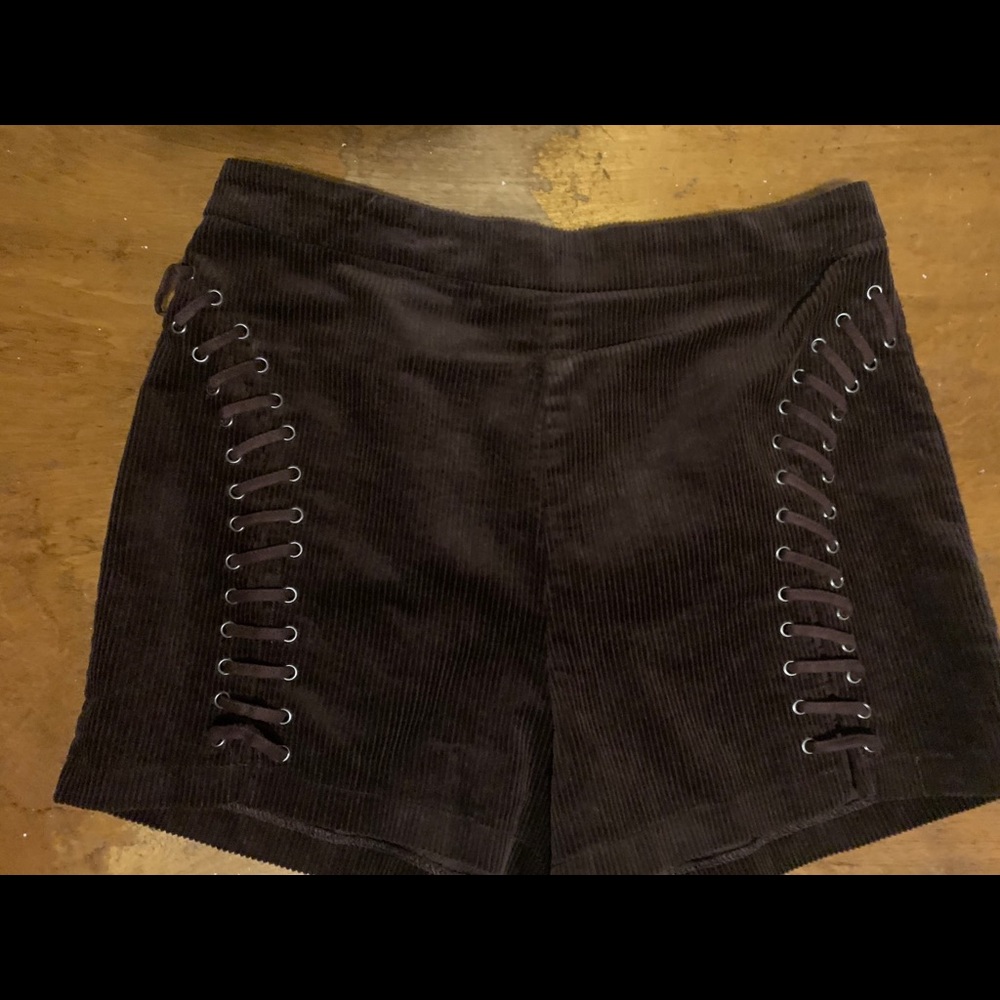 Forever 21 brown corduroy shorts in a size 0x